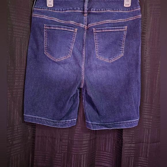 Women's Torrid Shorts - Picture 2 of 5